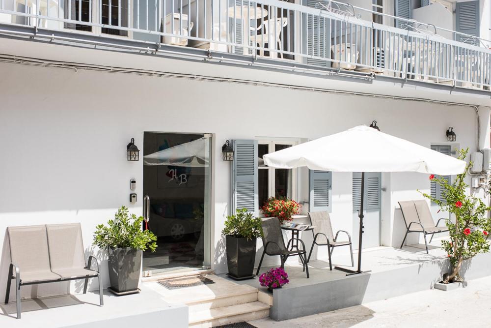 Hotel Hb Benitsa *